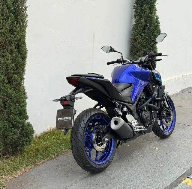 YAMAHA MT-03 ABS 2025 - Foto 3