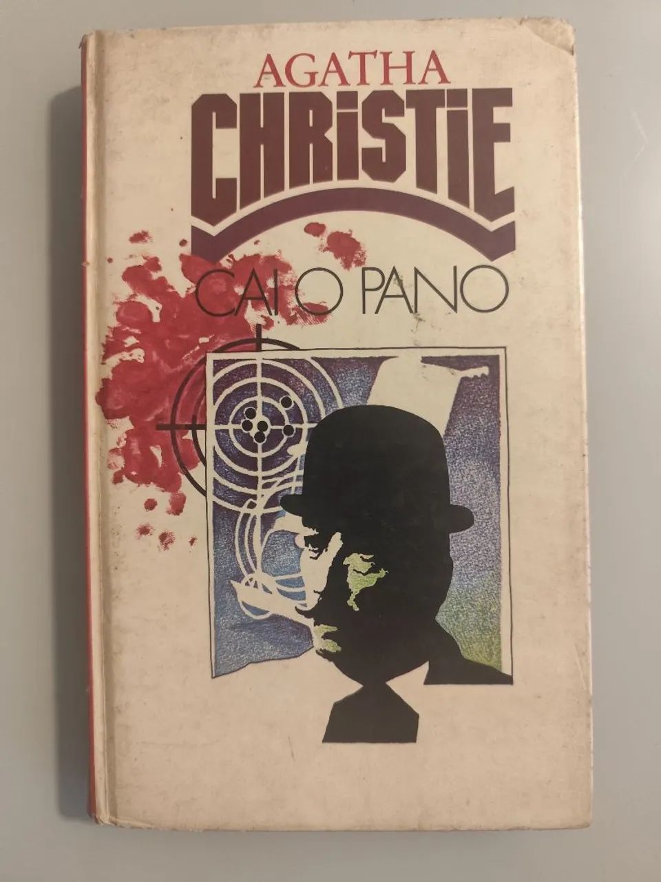 Livro: Cai o pano