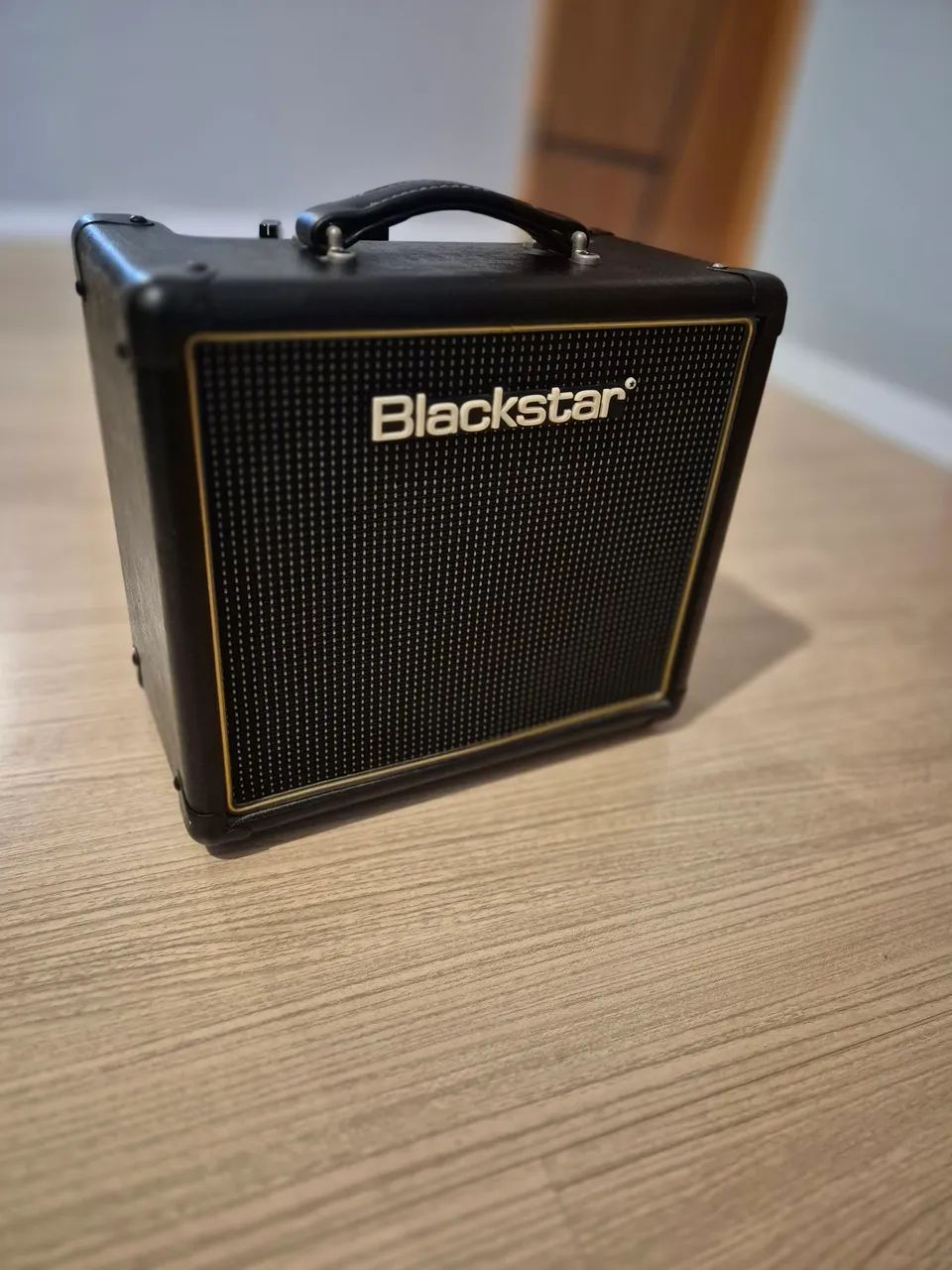 Blackstar HT1 Valvulado - Foto 5