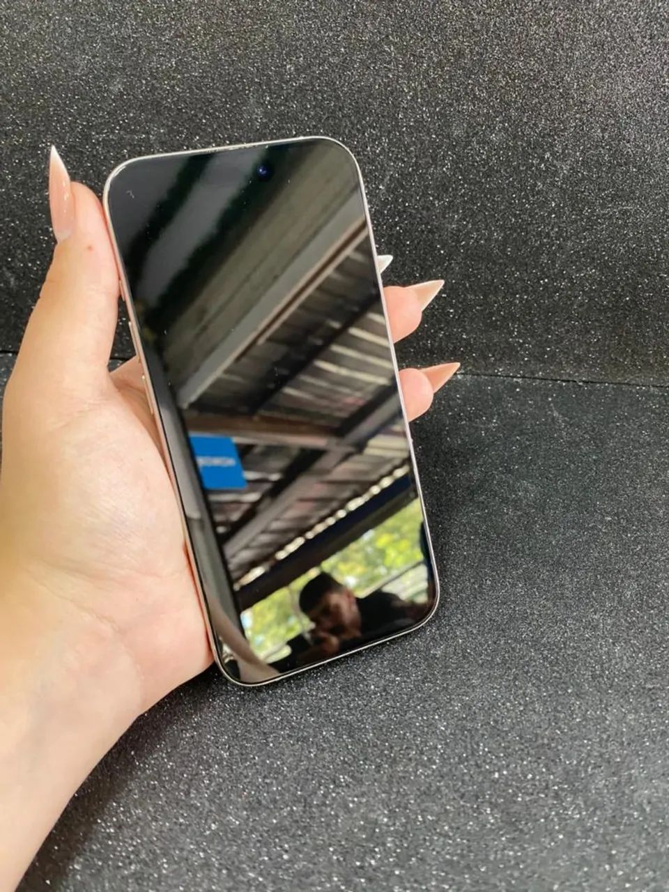 IPHONE 15 PRO NATURAL - Foto 3