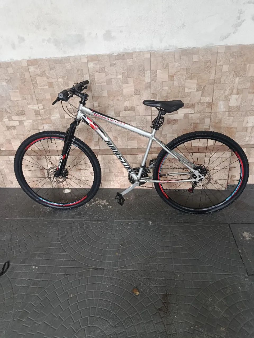 Bicicleta aro 29 Discovery Houston Shimano  - Foto 2