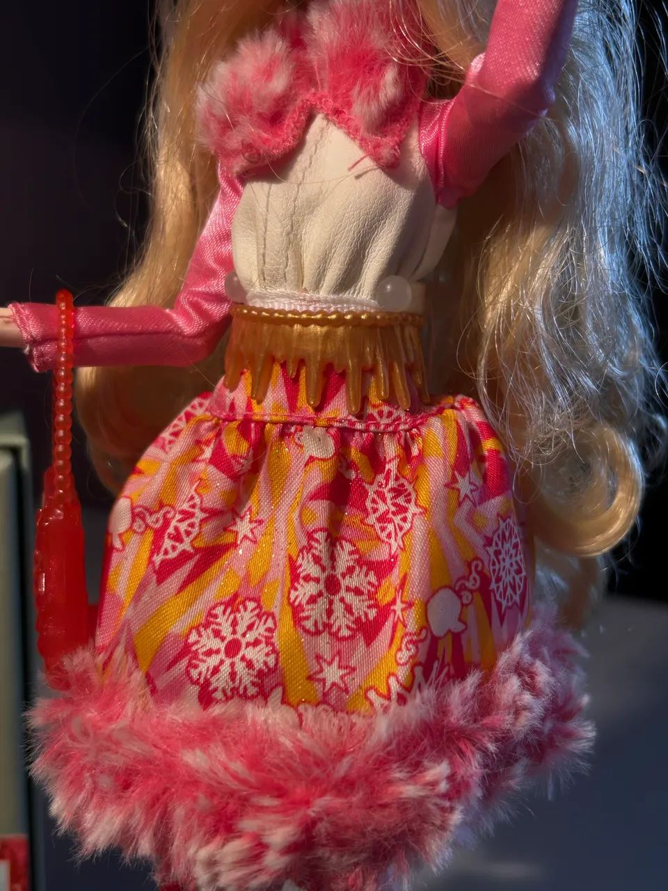 Ever After High Apple White Doll Epic Winter - Foto 3
