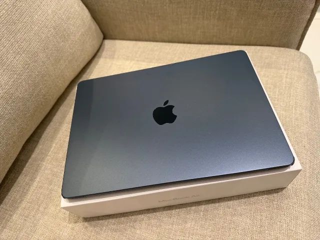 MacBook Air m2 - impecável -  midnight + brindes  - Foto 2