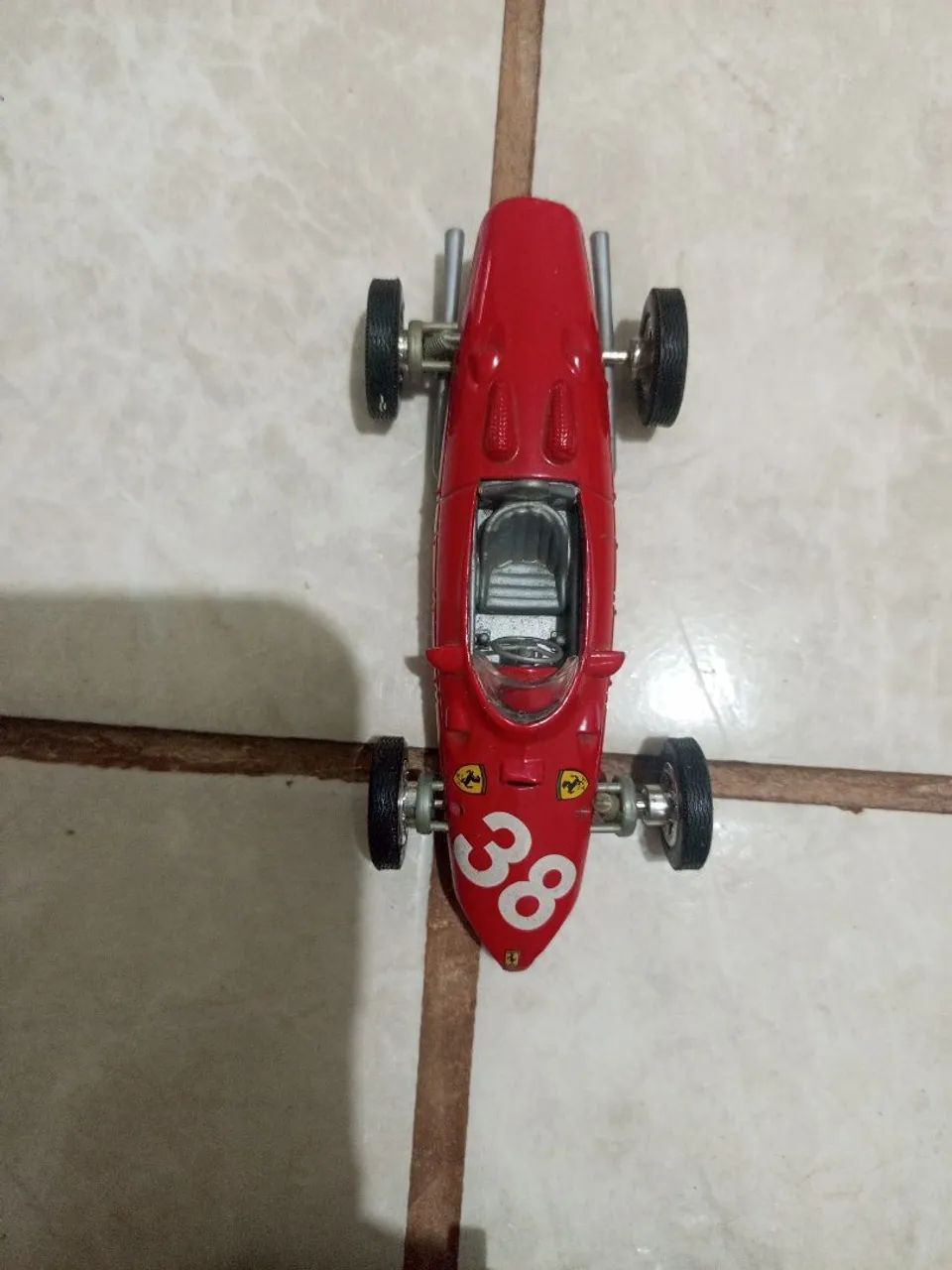 Vendo coleção de Ferrari e uma outra marcar  - Foto 3