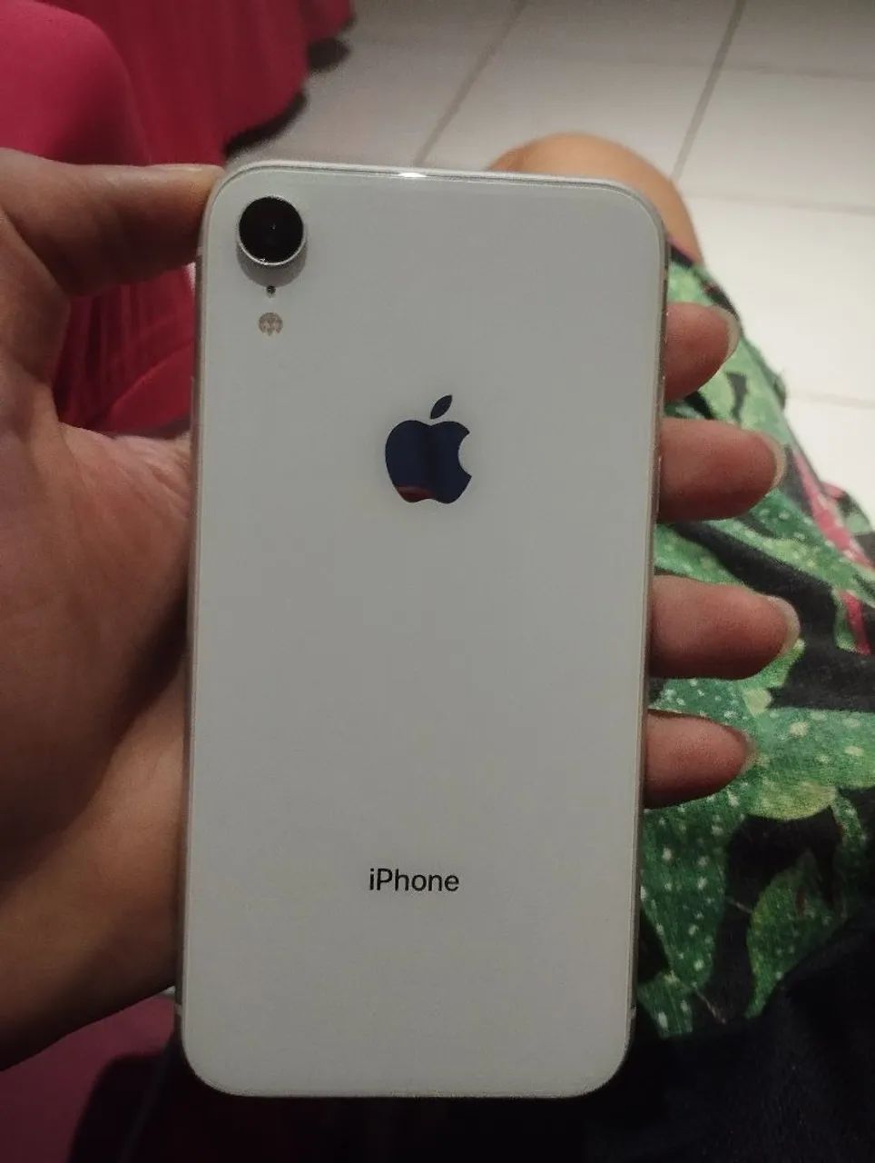 iPhone XR 