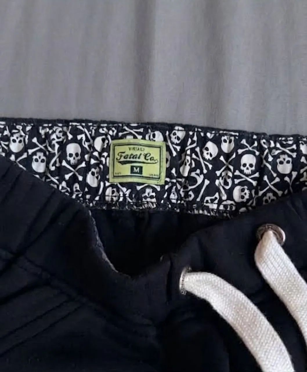 Calça de Moletom Fatal Surf - Tamanho M - Foto 2