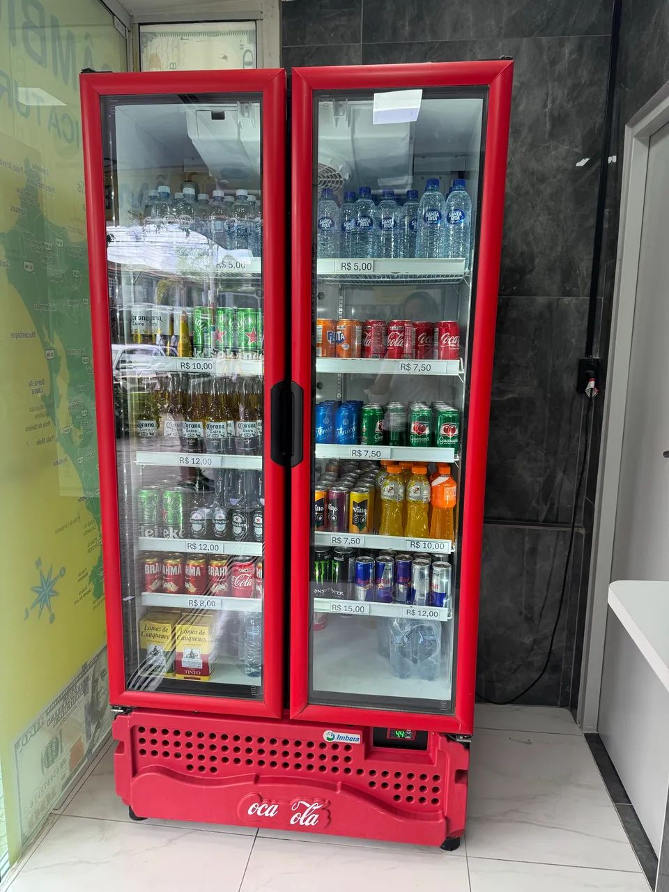 Freezer expositor
