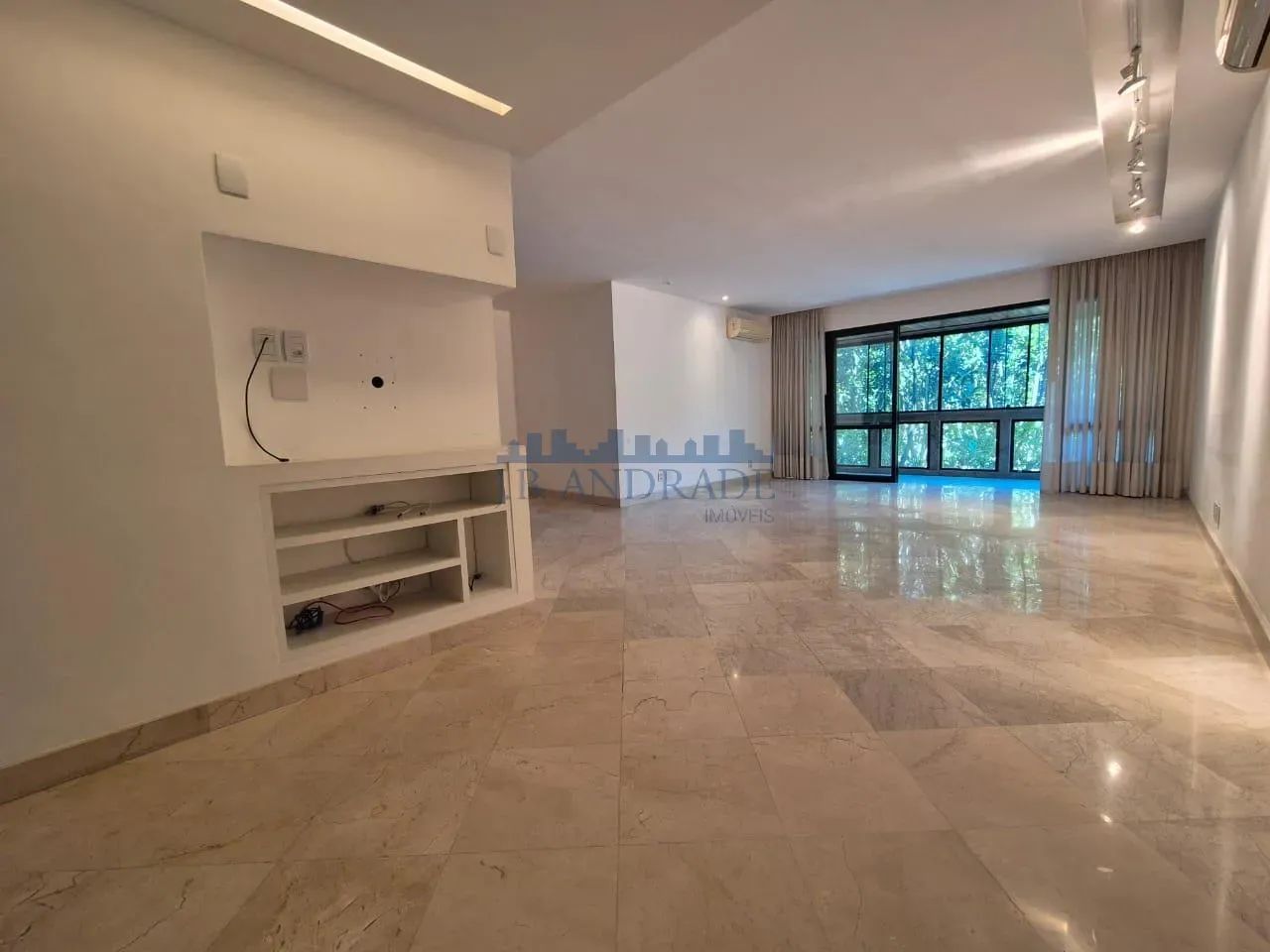 Excellente apartamento com 203m², localizado no condomínio Alfa Pfrivilege, a 5 minutos da - Foto 3