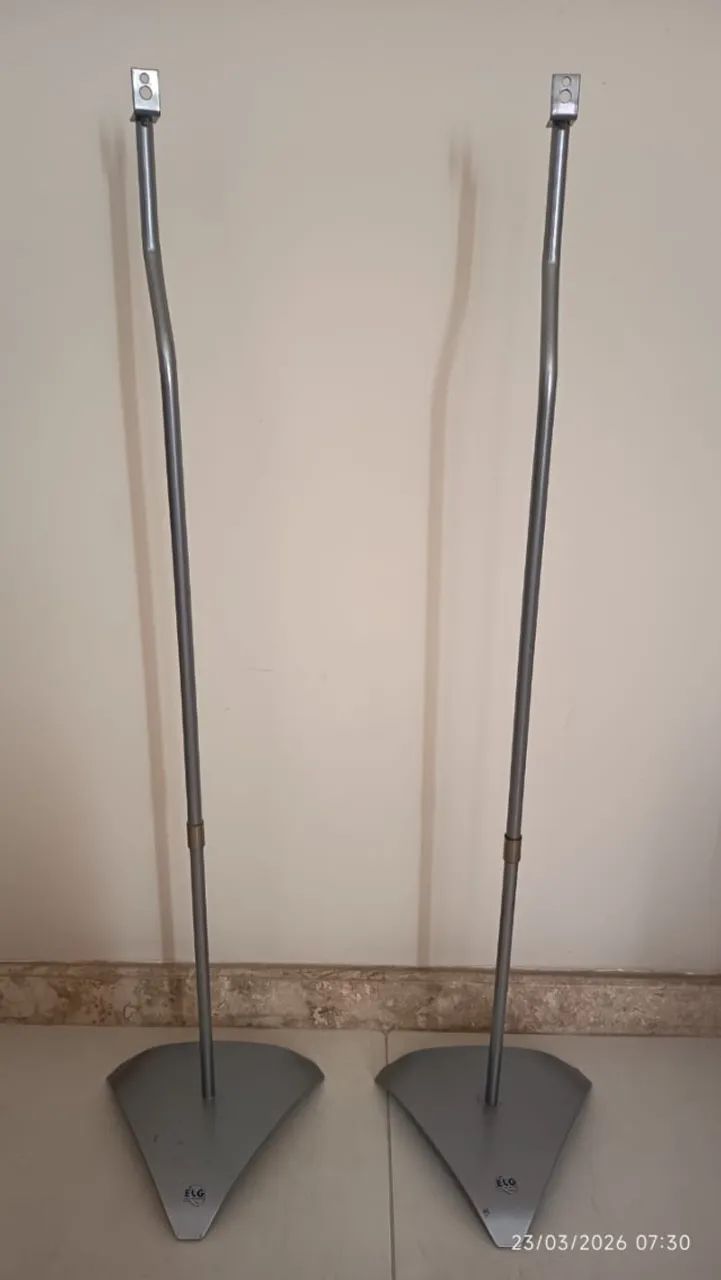 Pedestais ELG para Caixas de Som