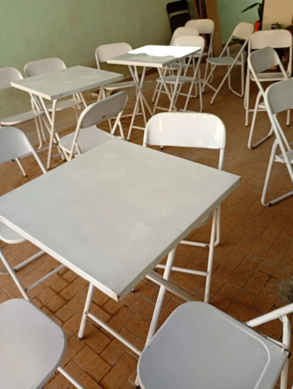 Mesma com cadeiras ferro usadas - Foto 2