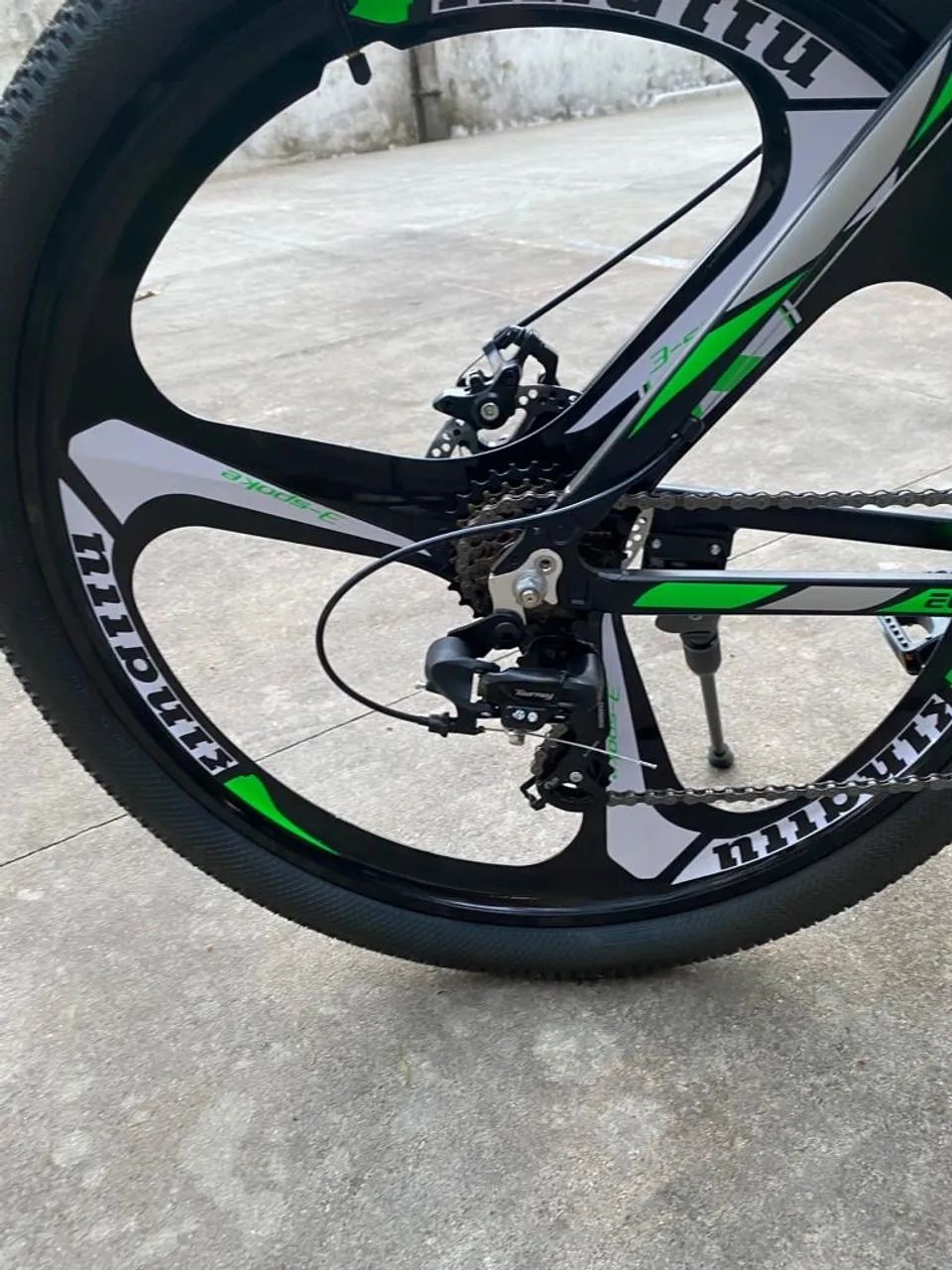 Bike Moderna sem uso - Foto 4