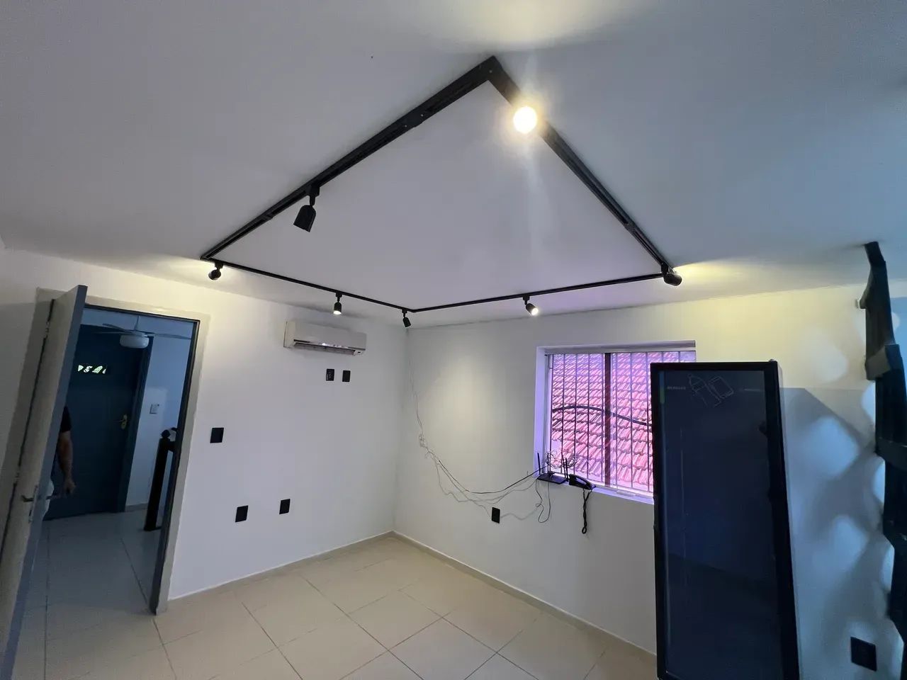 SALA COMERCIAL DISPONÍVEL PARA ALUGAR NA DEODORO DA FONSECA - Foto 2