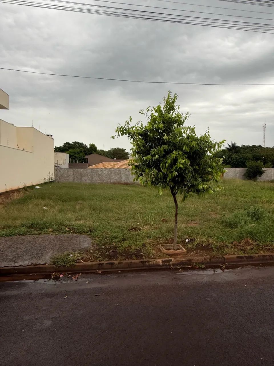 Vendo terreno próximo ao SESI
