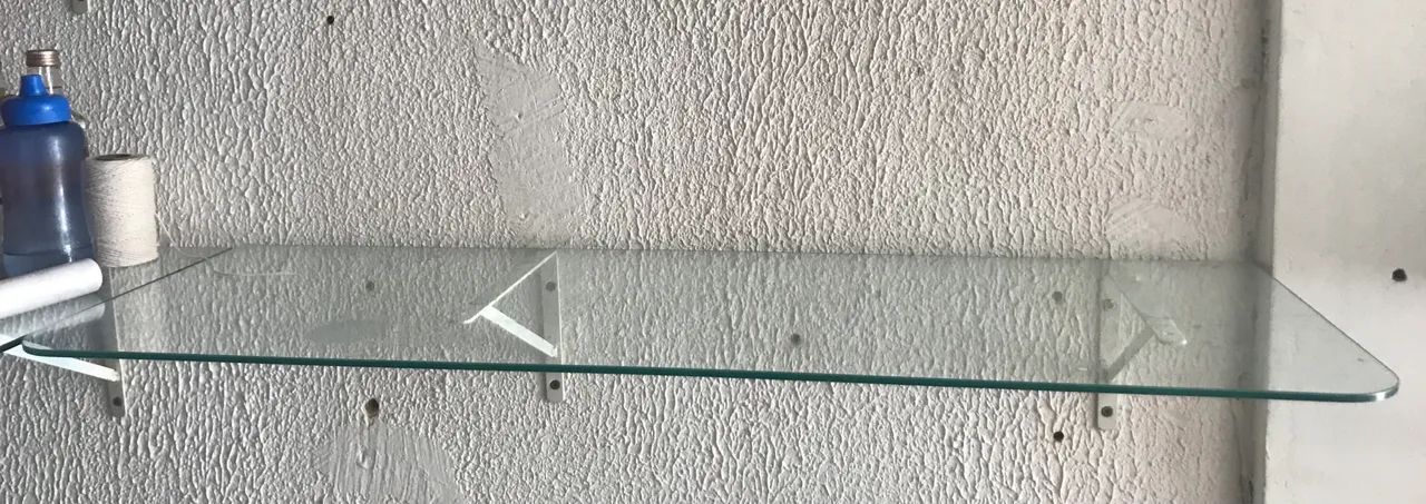 Vendo  4 prateleira de vidro com suporte  - Foto 3