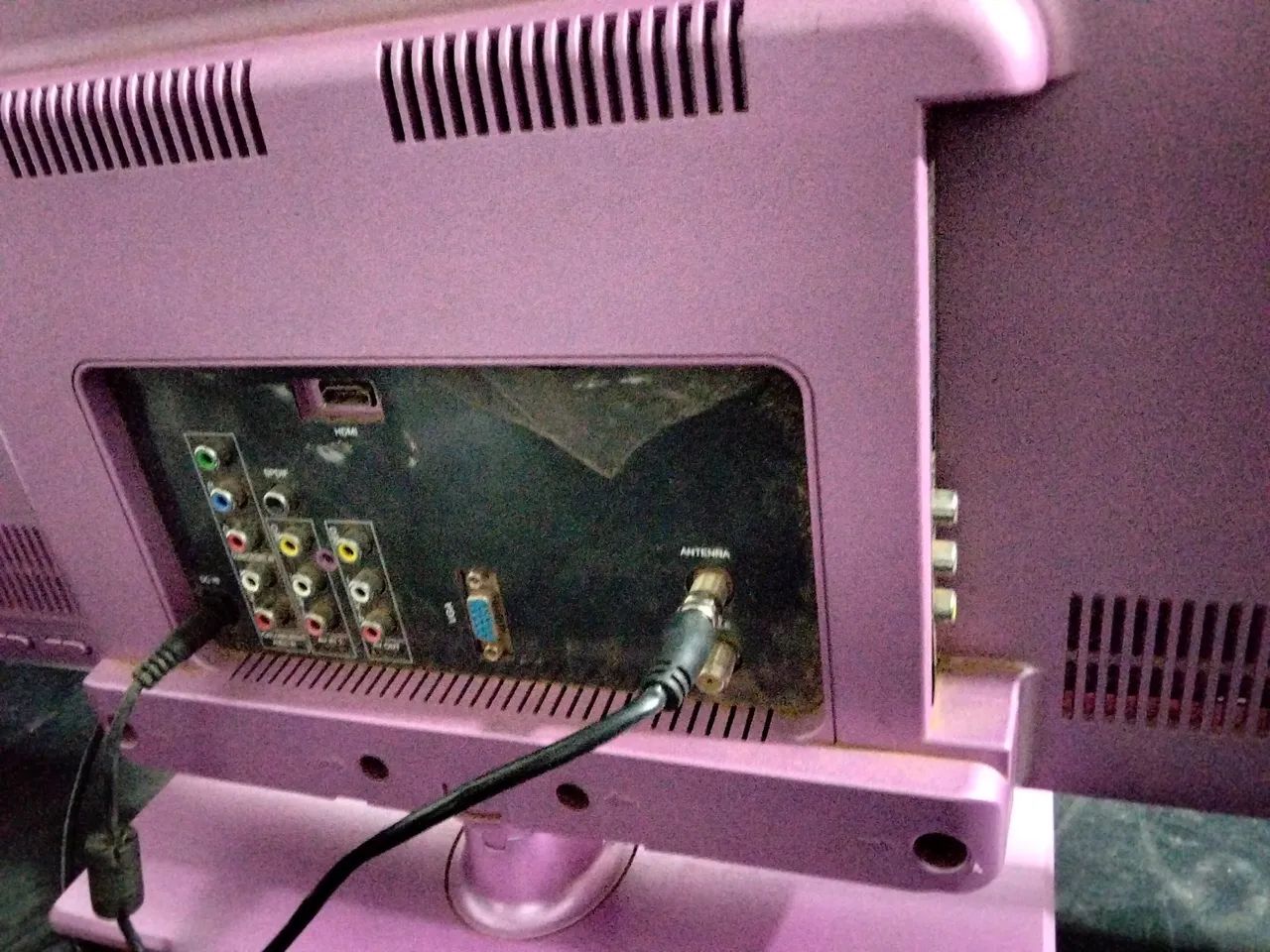 Vendo  TV 24 polegadas barato280