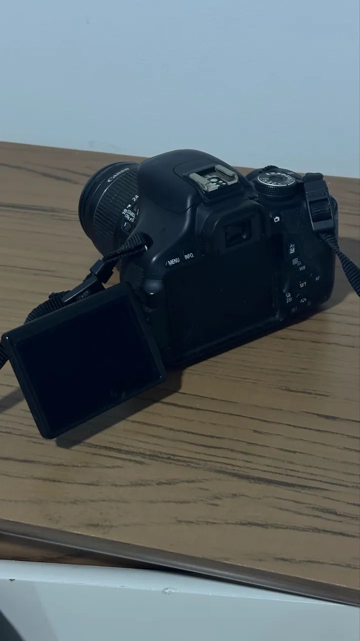 Cânon EOS Rebel T3i COMPLETA - Foto 2