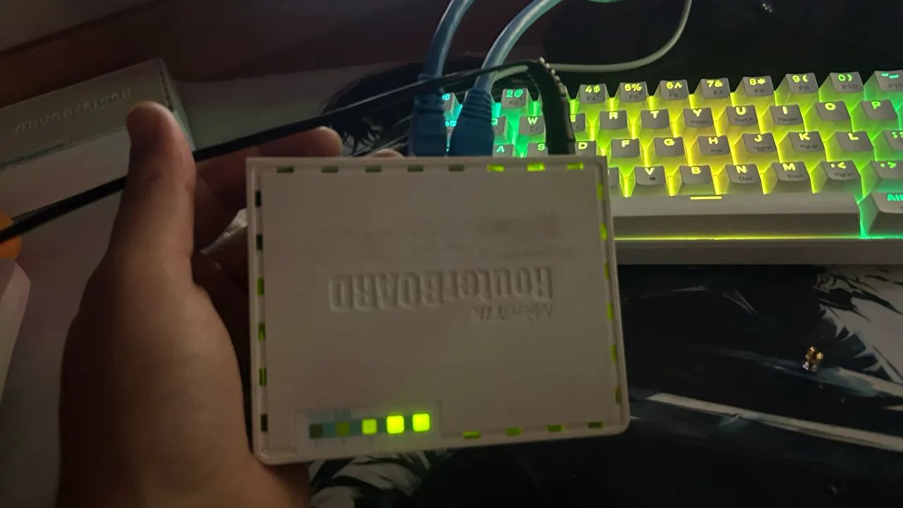 Mikrotik RB750r2 - Foto 2