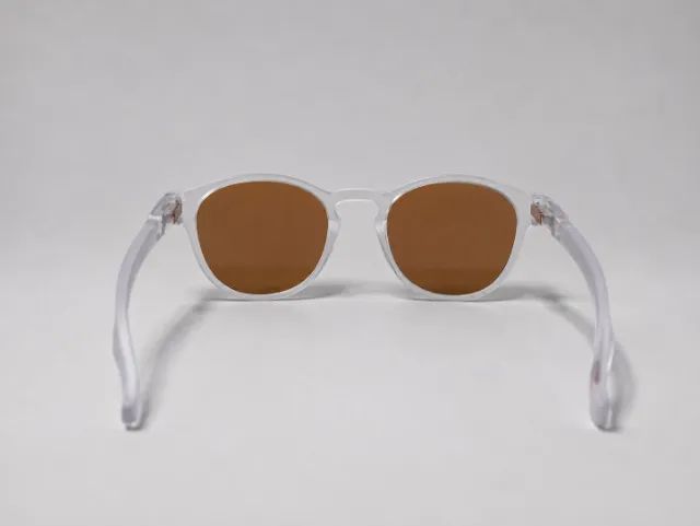 Óculos de Sol Oakley Latch Matte Clear W/ Prizm Rose Gold Polarized - Foto 2
