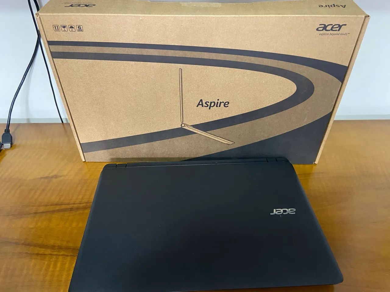 Notebook Acer aspire es1-572 - Foto 4