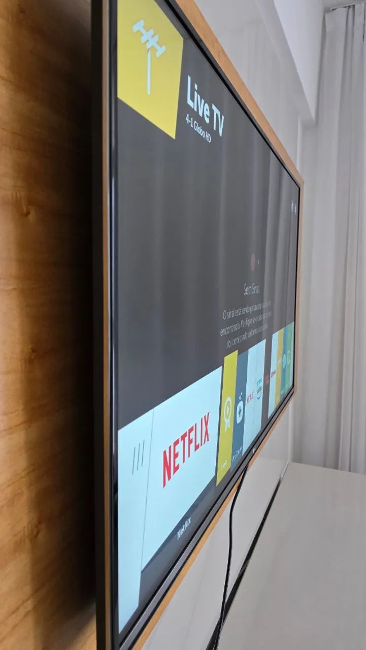 Smart TV LG 49" 4K Ultra HD - Excelente estado