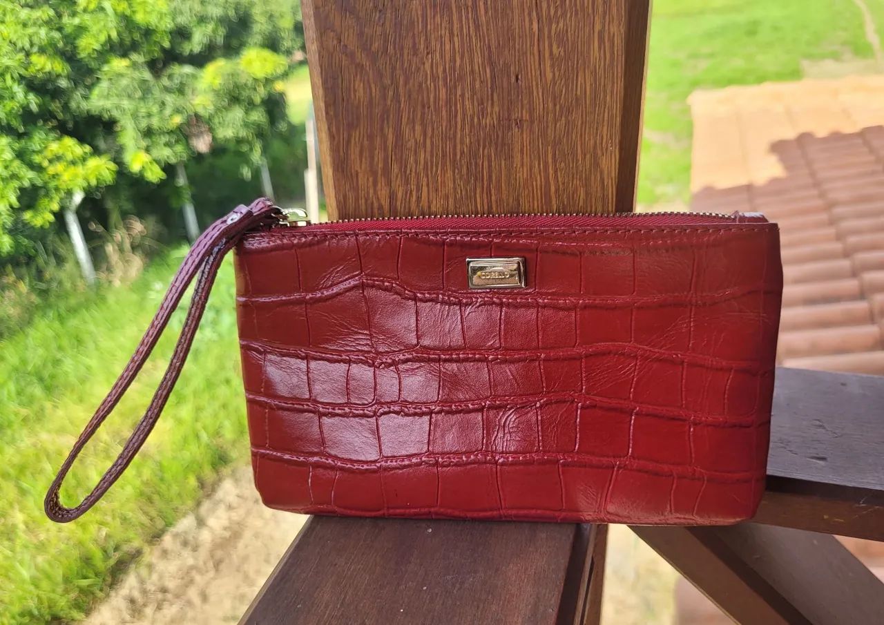 Bolsa Clutch Corello Vermelha Couro Croco Original - Elegante e Versátil - Foto 2