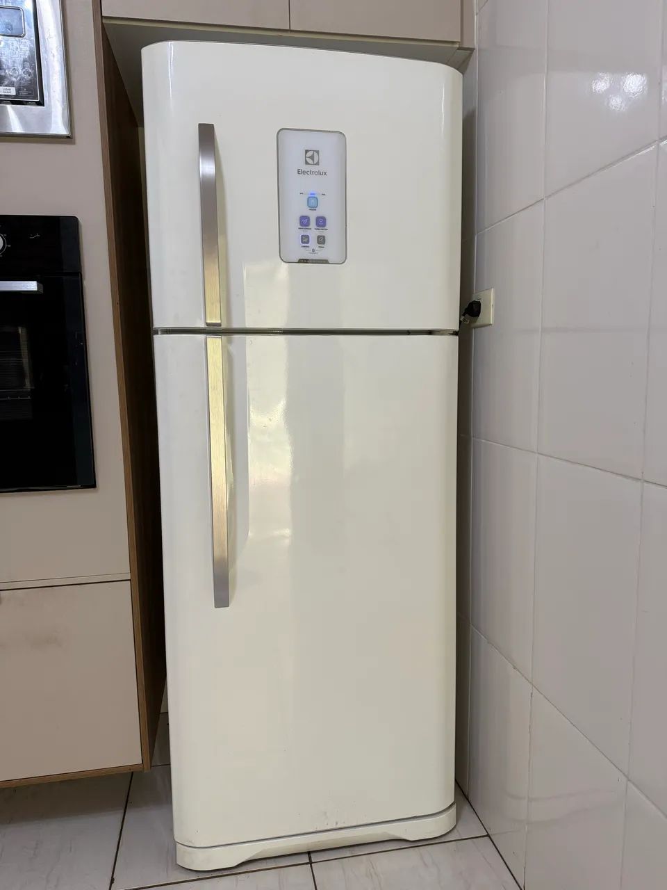 GELADEIRA ELECTROLUX TF52 - 464 L