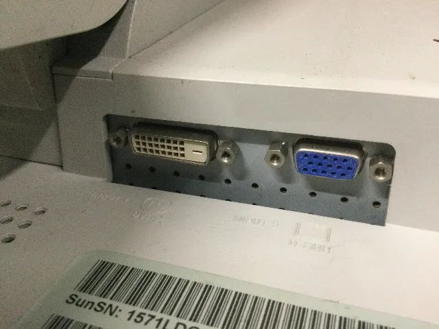 monitor antigo 20,1 polegadas - Foto 2