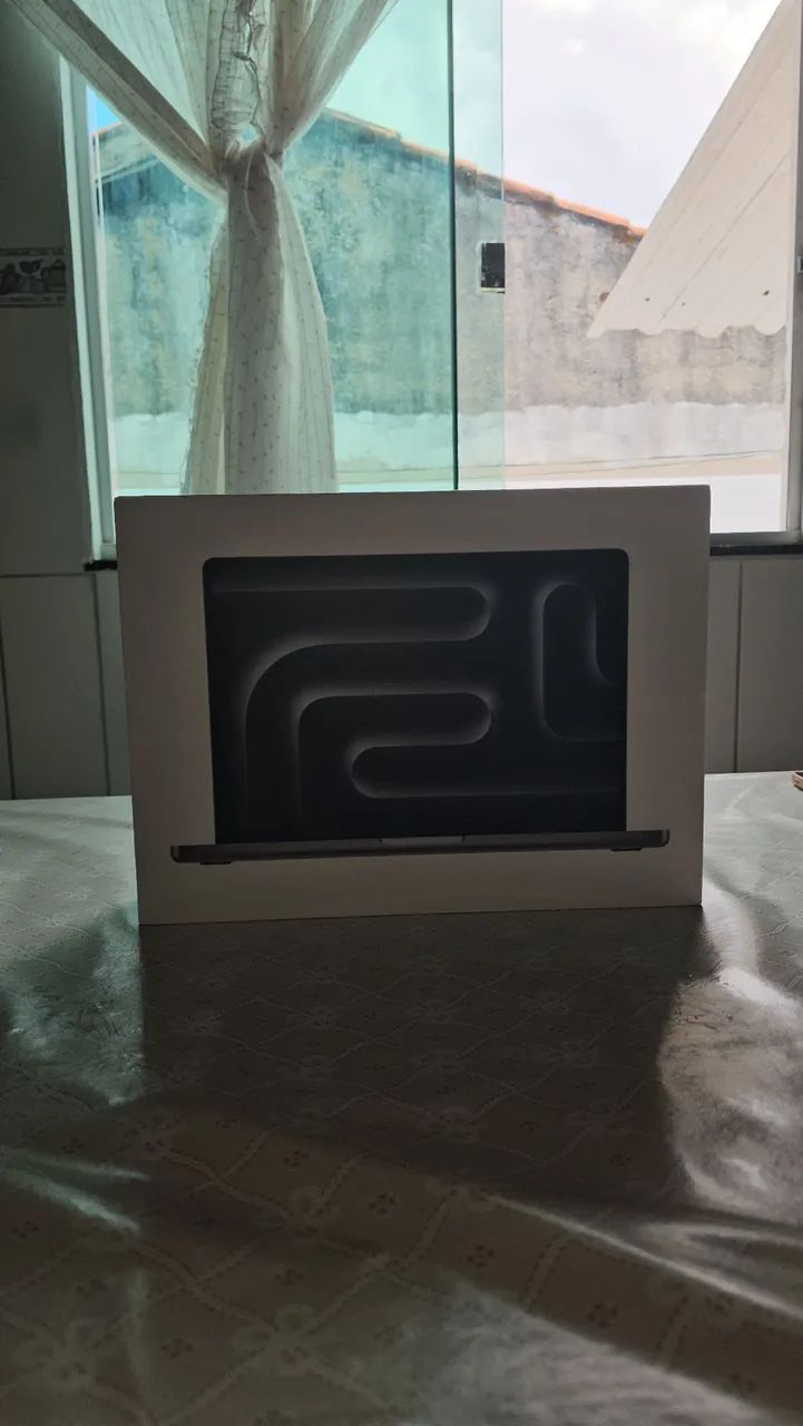 MACBOOK PRO  14-INCH 512 NOVO  - Foto 5