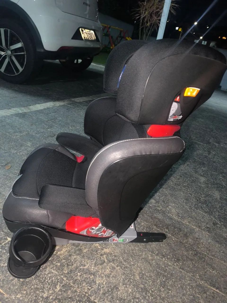 Cadeirinha infantil Chicco com Isofixp - Foto 2