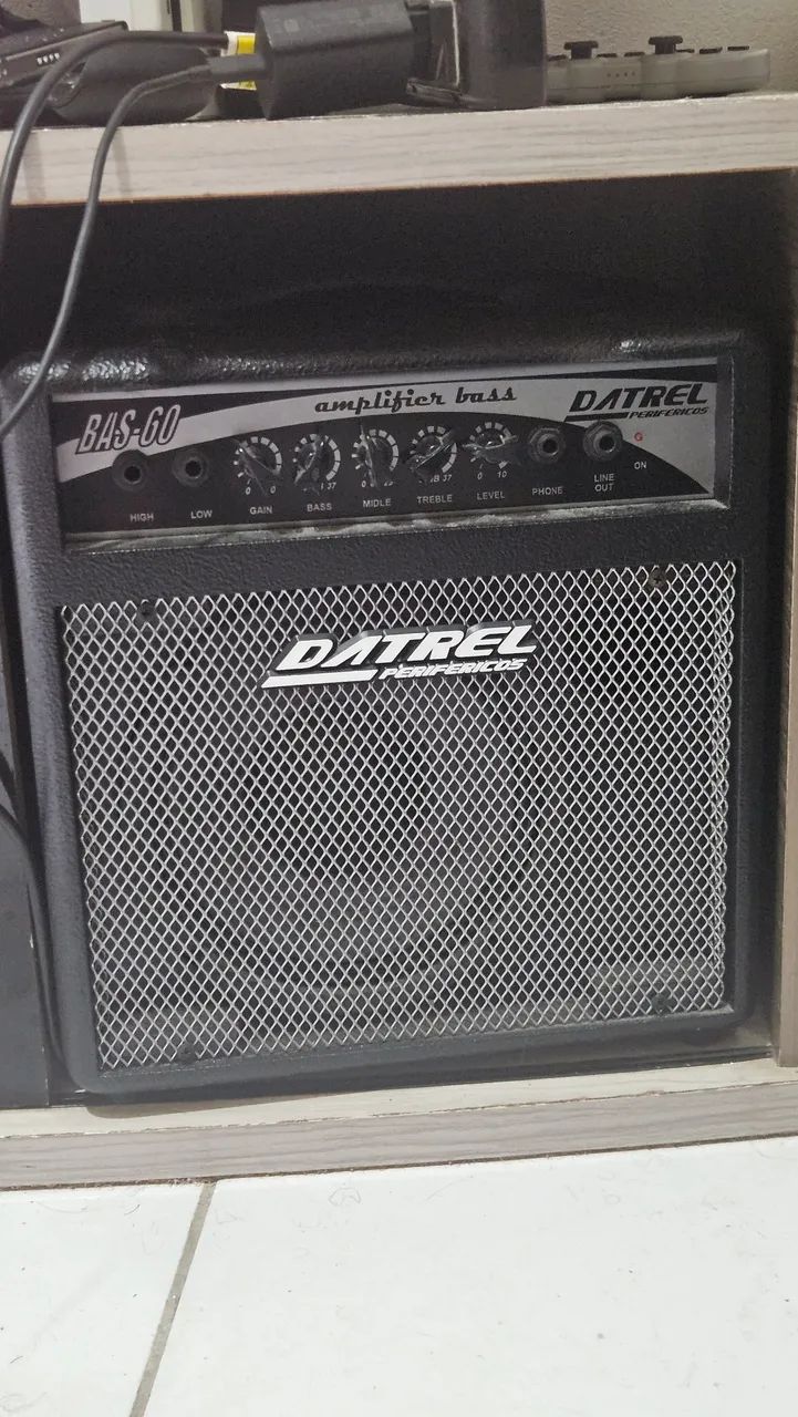 Amplificador de Baixo para estudo