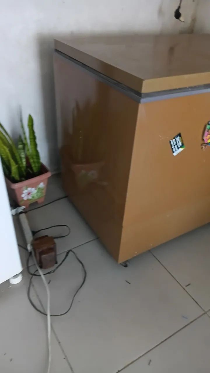 FREEZER 330L 127V FUNCIONANDO  PERFEITAMENTE  - Foto 4