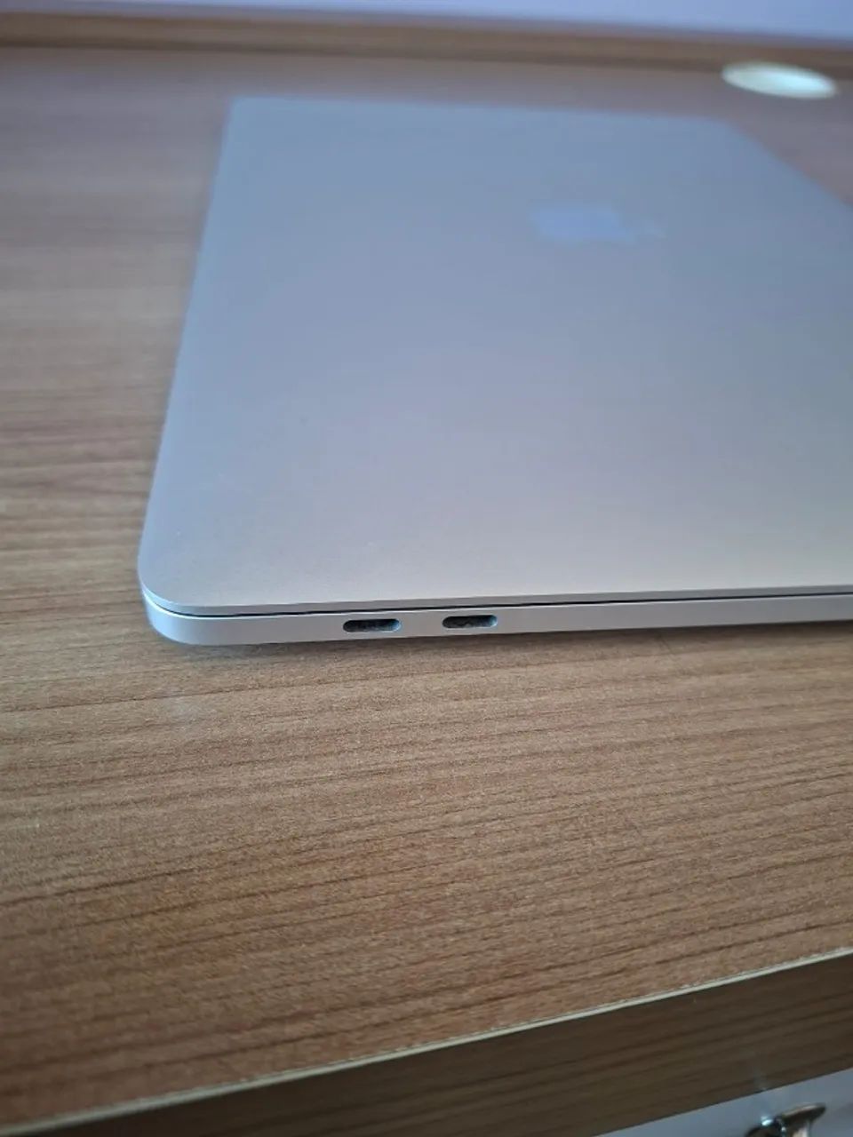 MACBOOK PRO 13'' M2 - 2022- 256GB SSD - PRATA - TOUCHBAR - Foto 3