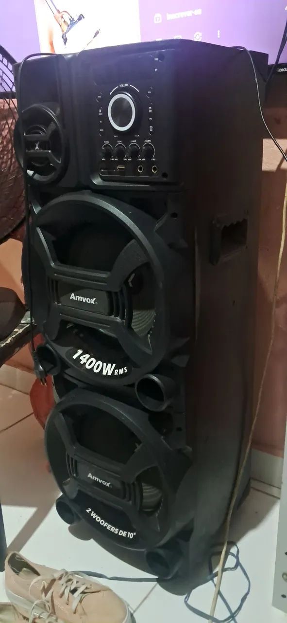 Caixa de som funcionando perfeitamente 