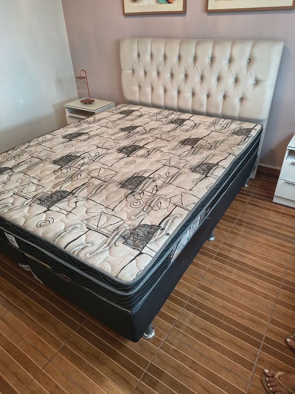 Cama Box Tamanho Queen com Cabeceira - Foto 2