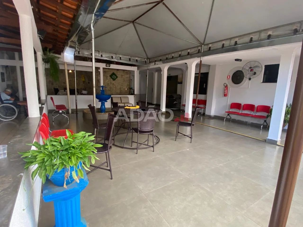 Sobrado comercial Setor Jaó - Foto 2