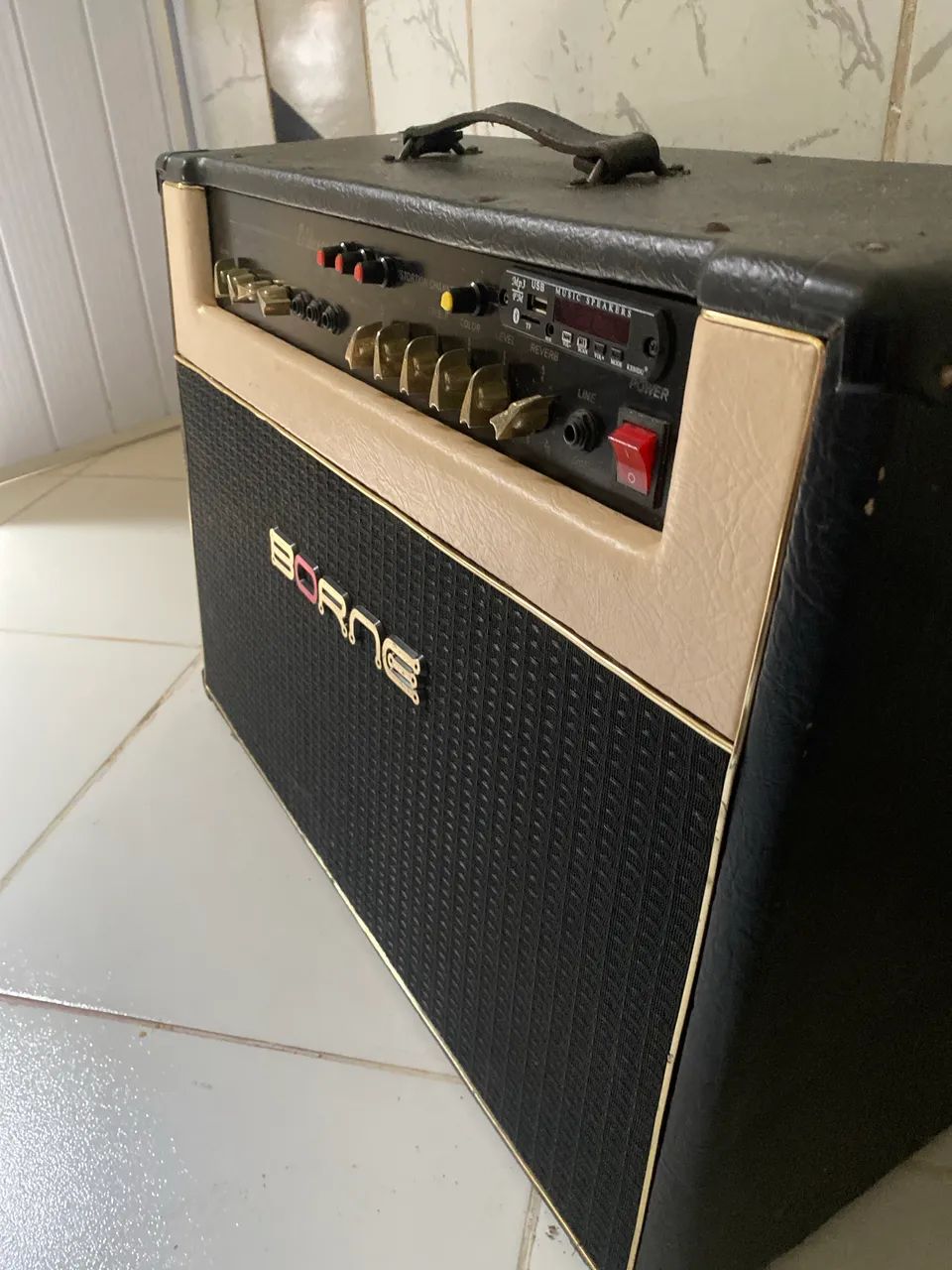 Cubo borne de guitarra com defeito  - Foto 2