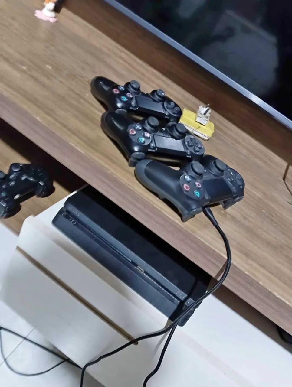 PlayStation 4 slim