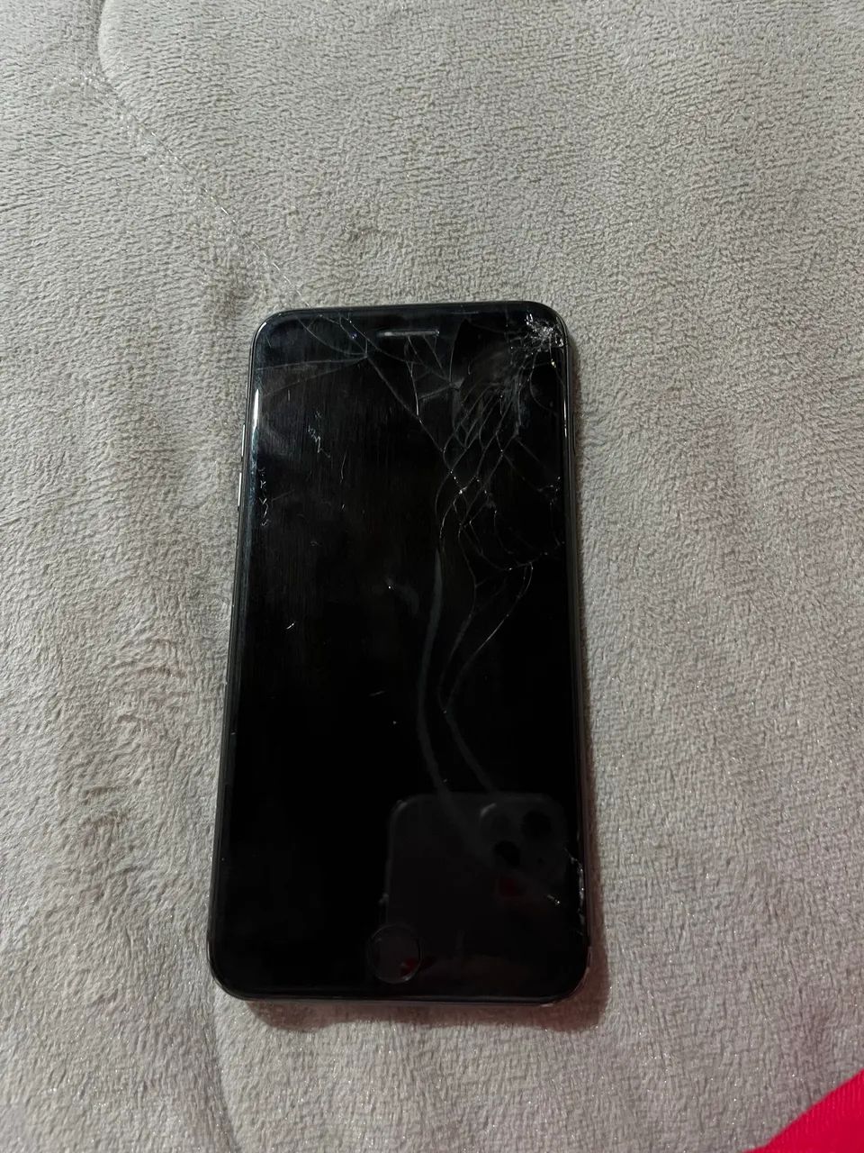 IPHONE 8 PLUS