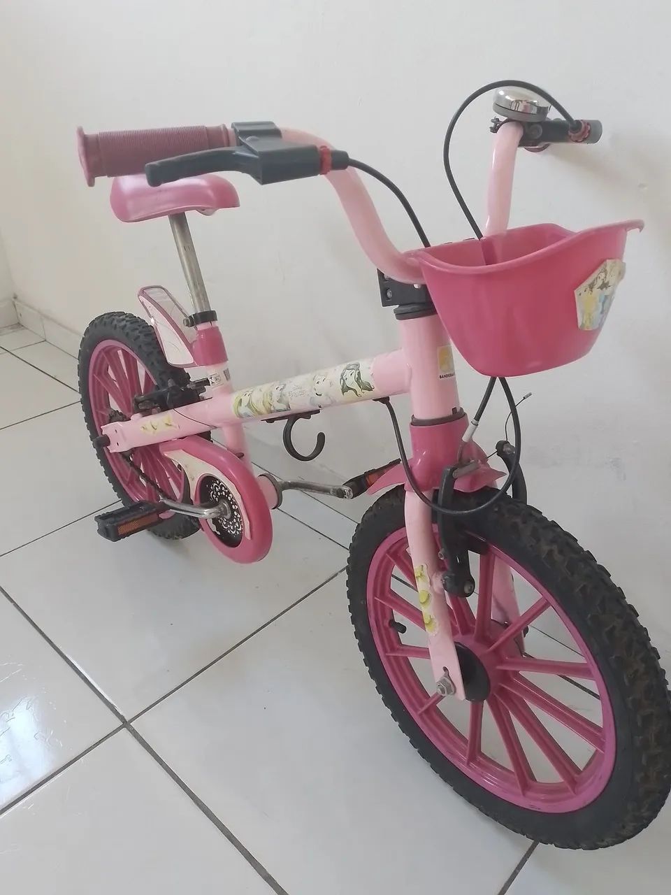 Bicicleta infantil acompanha as rodinhas - Foto 4