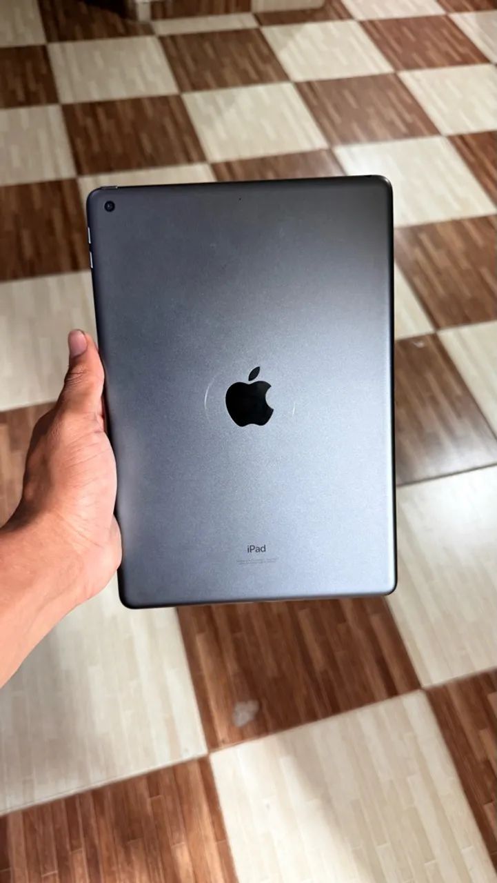 Vendo iPad 9ª geração com 64GB de armazenamento . - Foto 3