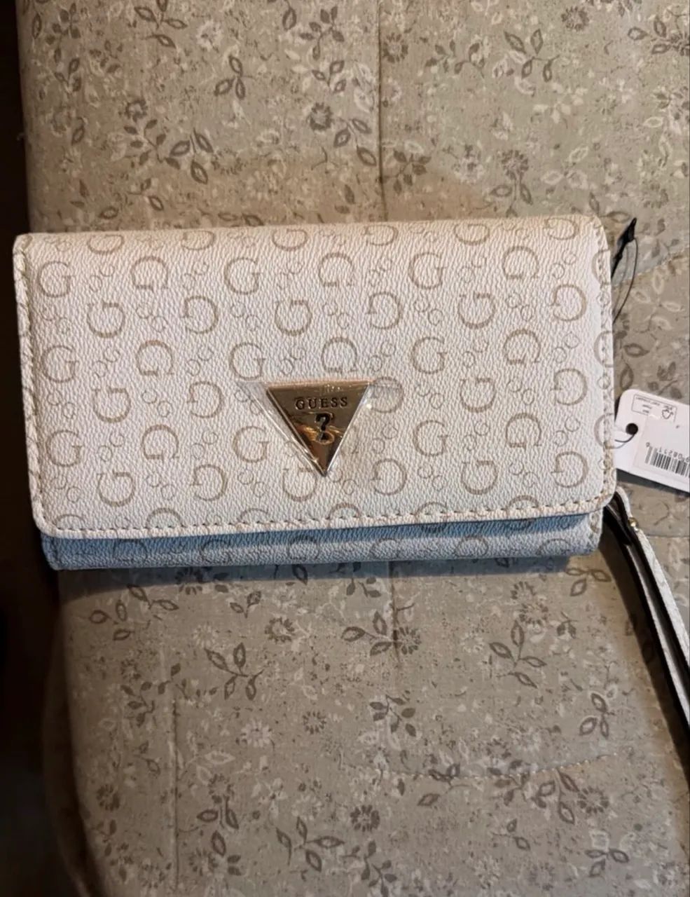 Carteira Guess