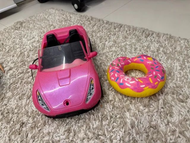 Carro e boia Barbie