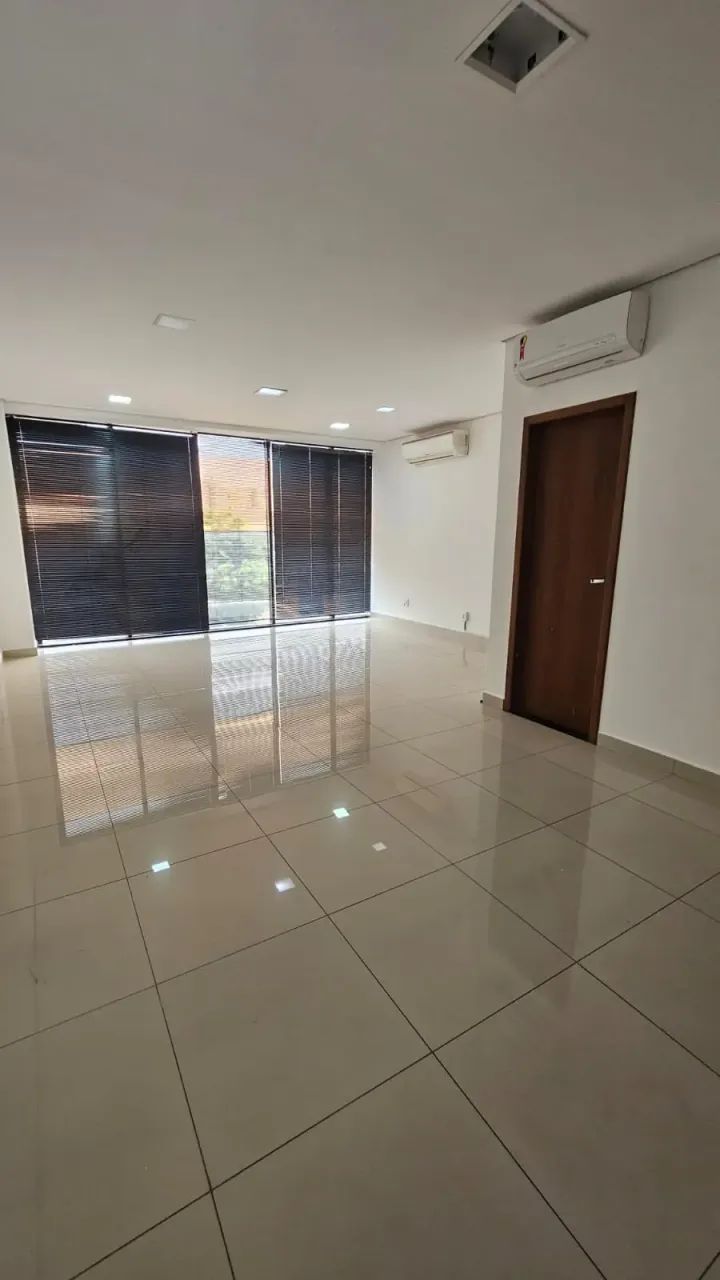 SALA COMERCIAL, AV MIGUEL SUTIL, ELEVADOR, TRINTA E CINCO METROS QUADRADOS, BAIRRO JARDIM  - Foto 2