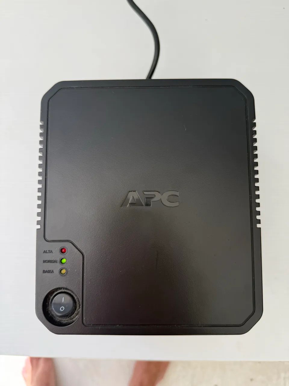 Estabilizador APC SOL G4 1000