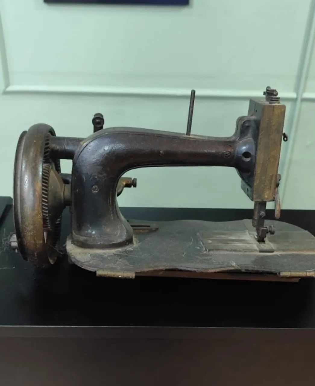 Maquina de costura antiga
