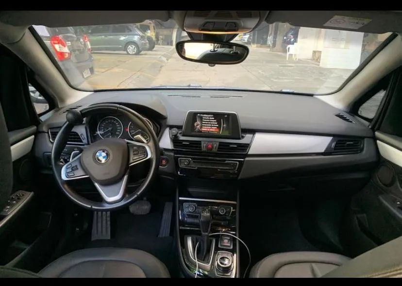 BMW 220ITourer Active Flex 2.0 TB Aut. 2017 - Foto 3