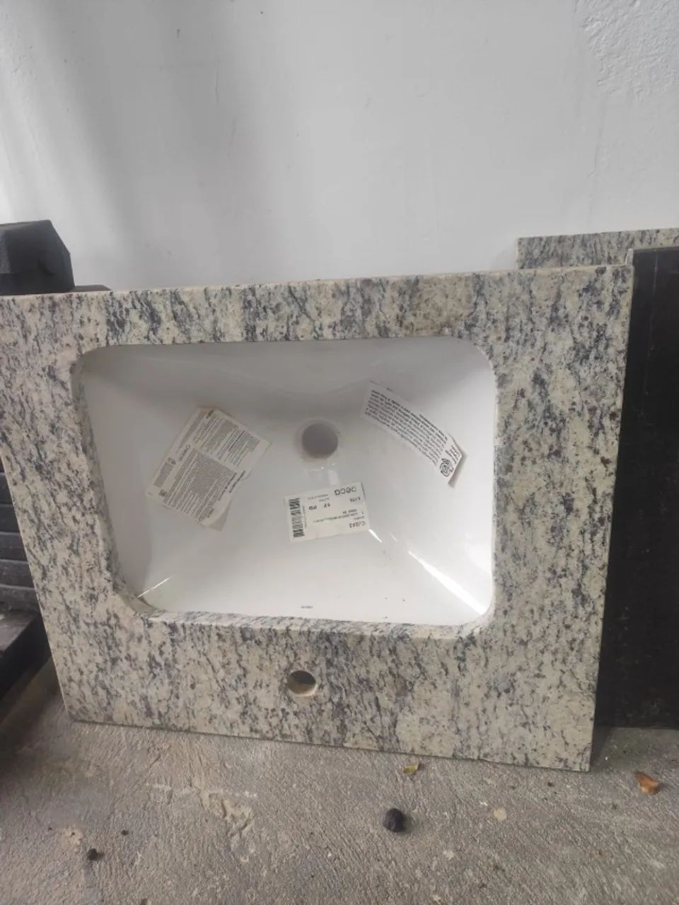 Cuba de Embutir Deca com Tampo de Granito - Foto 2