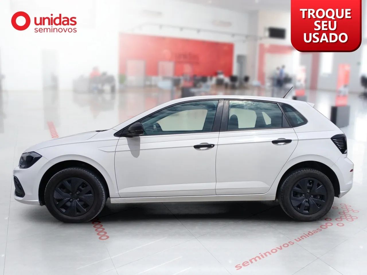 Volkswagen Polo Track 1.0 Flex 12V 5p, foto 4 de 16