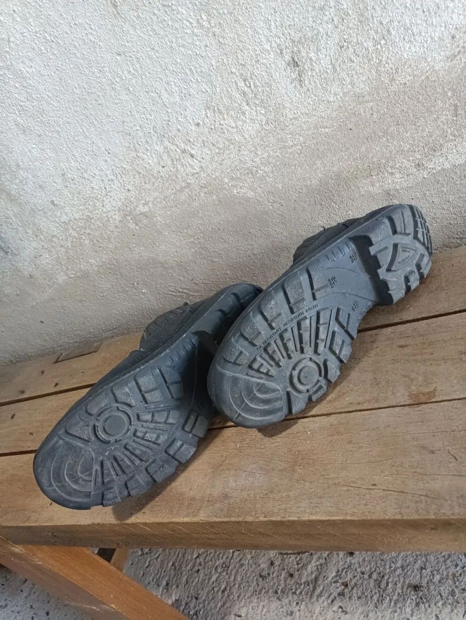 Botina bico de aço cano longo n°40 - Foto 3