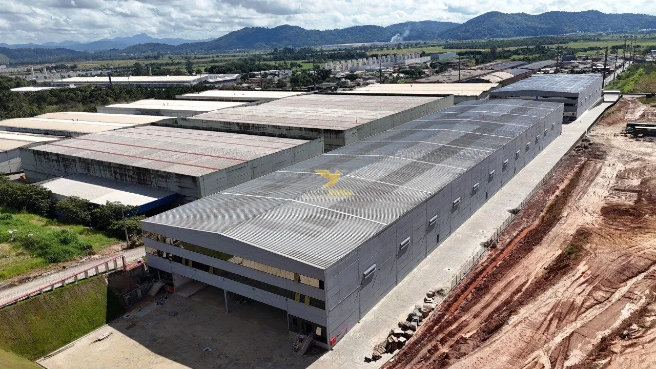 Galpão Logístico para Locação com 8.100m² | 6 Docas | Itajaí- SC - Foto 2